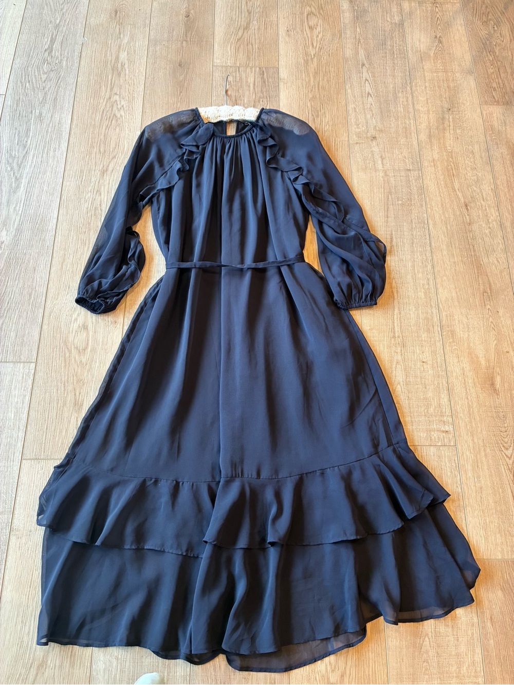 NWT Ann Taylor Elegant Navy Blue Long Sheer Sleeve Ruffle Tiered Midi Dress 4P